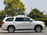 Toyota Sequoia 2015